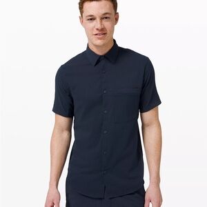 Lululemon Men's Street Lite Navy Seersucker Button Down Shirt, Large